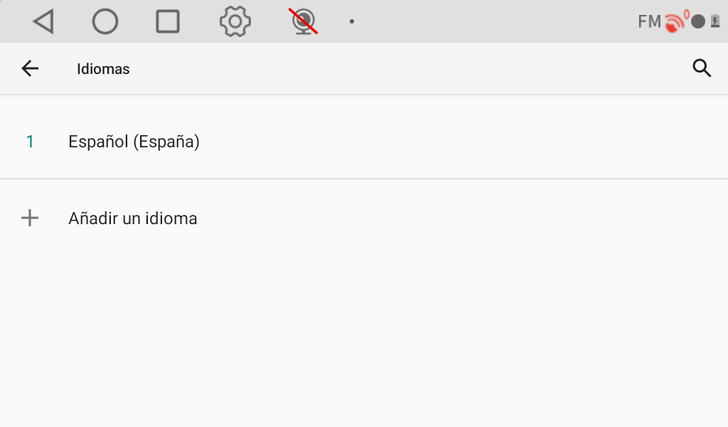 Queda solo el español
